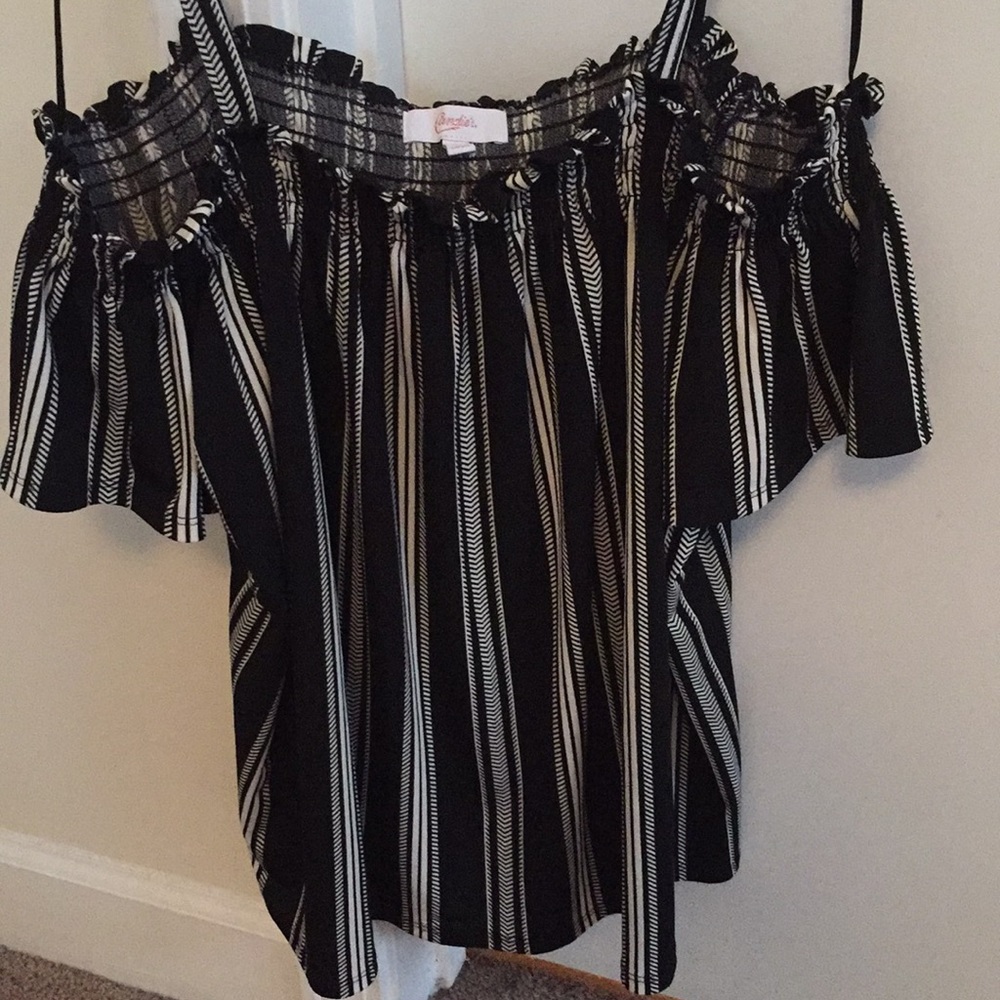 Women’s shirt